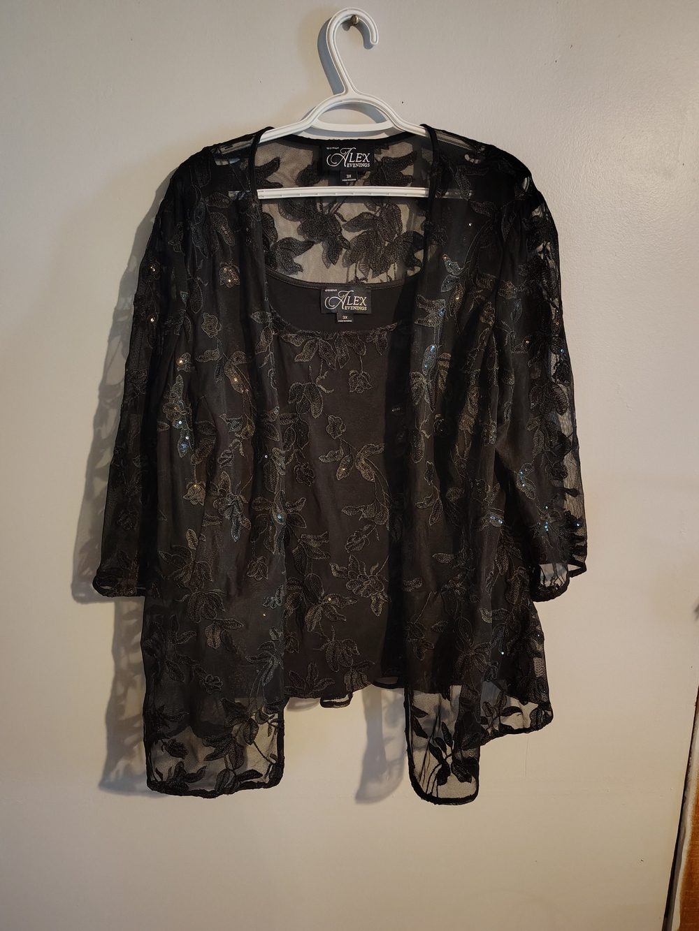 Two Piece Tank Set - Picture 1 of 3
